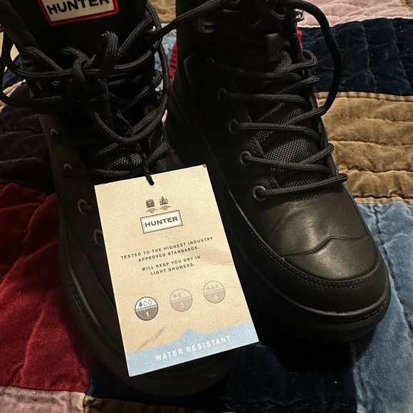 Hunter Rebel Explorer Boot - Picture 2 of 8